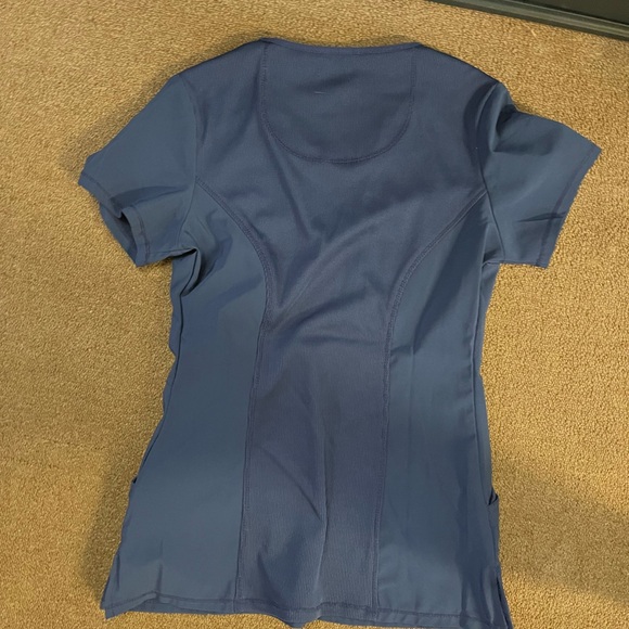 Cherokee Infinity Scrub Top Dark Blue - Picture 2 of 2